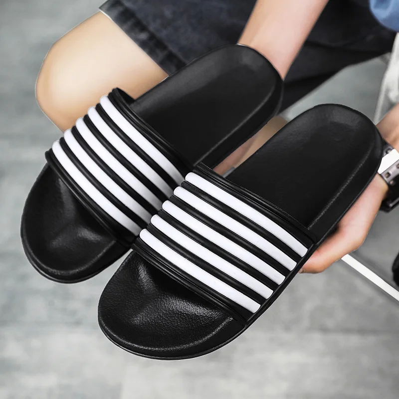 

2022 New Slippers Men's Summer Fashion Slides Korean Trend Sandals Soft Bottom Beach Shoes Non-slip Flip Flops Size 40-45