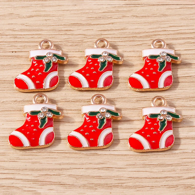 10 stücke 17x18mm niedlichen Emaille Weihnachts socken Charms Anhänger für Ohrringe Halsketten DIY handgemachte Armbänder Schmuck machen Zubehör