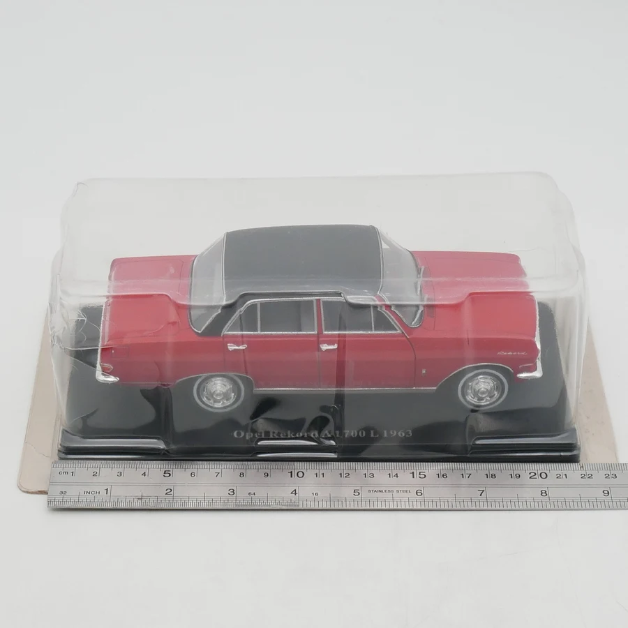IXO 1:24 Opel Rekord A 1700 L 1963 Diecast Car Model Metal Toy