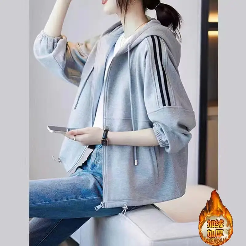 2023 Autumn New Korean Fashion Loose Casual Coat Women's Autumn and Winter Plush Thickened Hooded Western Sweater