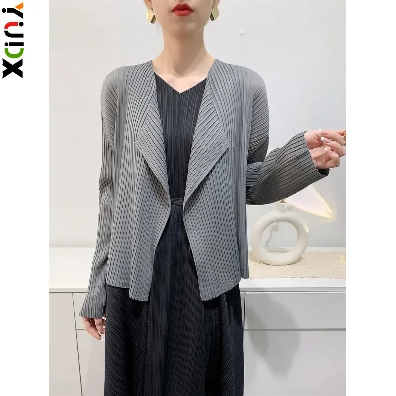 

Плиссированный кардиган YUDX Miyake сто базовый однотонный Повседневный женский короткий жакет с длинным рукавом нишевая куртка 2024 Ранняя весна Новинка