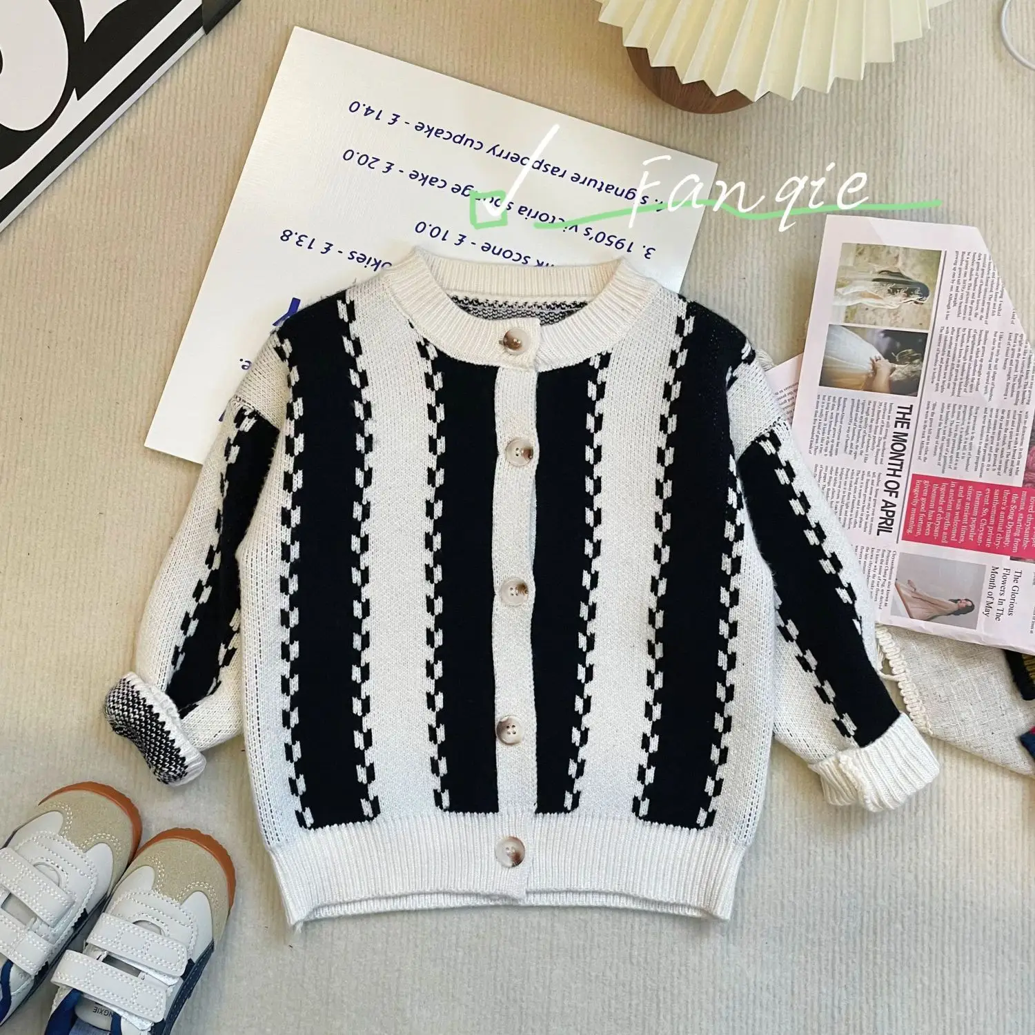 Children Clothing Kids Sweater Autumn and Winter Thickened Korean Style Vertical Stripe Sweater Korean Style Boys and Girls Top