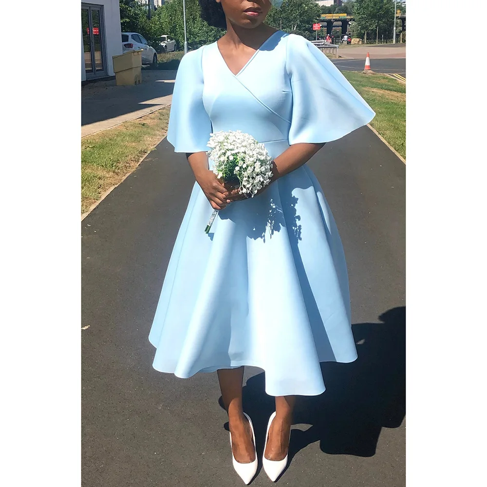 Рисунок 3 - Строгие платья средней длины с