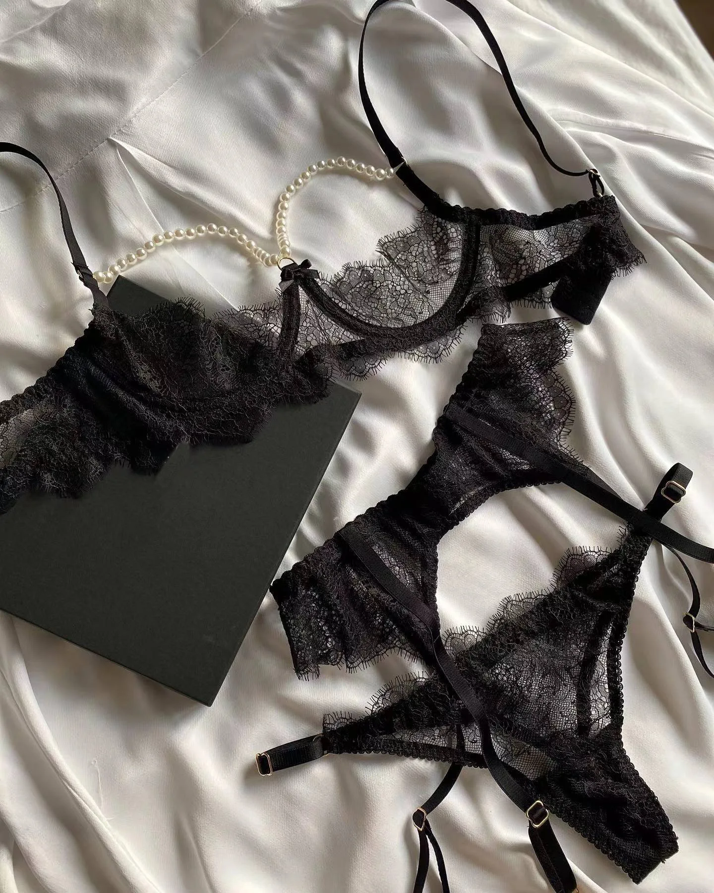 

Прозрачное Кружевное женское нижнее белье с жемчужинами в трех точках, эротическое женское прозрачное сексуальное нижнее белье, стринги, боди, ночная рубашка