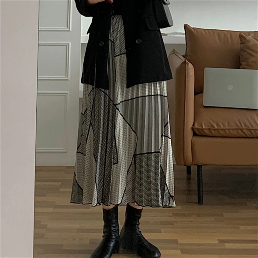 ruffle skirt Hzirip Autumn Printing Satin Long Skirts Femme Retro Irregular Pleated 2021 Lady Chic Women OL Loose Fashion Casual All Match midi skirt Skirts