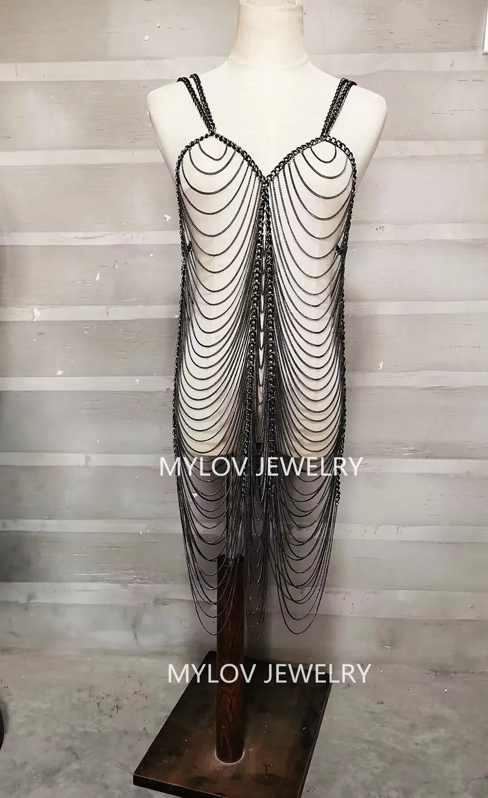 

Новое Женское металлическое длинное платье, цепочка для тела, ювелирные изделия, трендовая Женская одежда, три цвета на выбор, бесплатная доставка