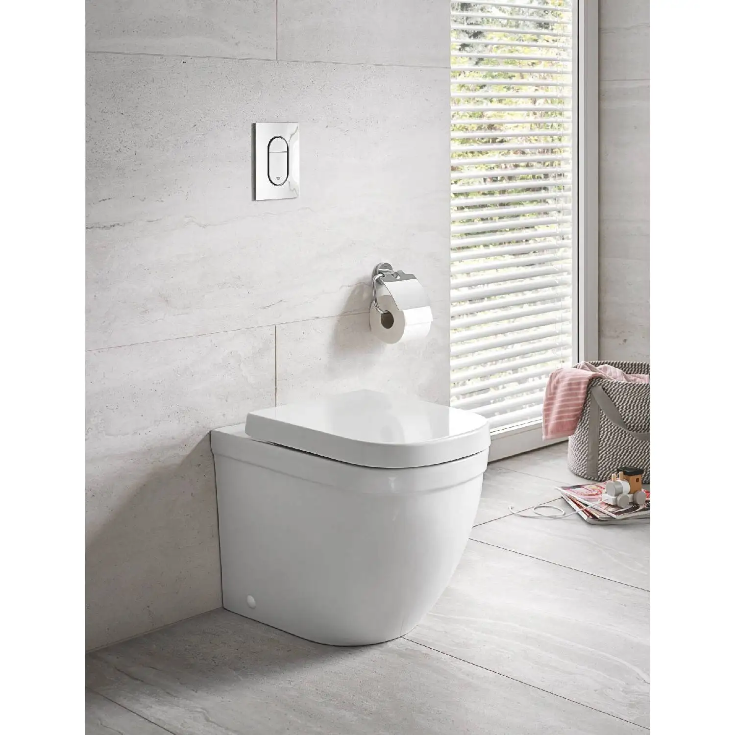 Сиденье для унитаза GROHE 39 330 001 (микролифт; цвет: белый; форма: овал)