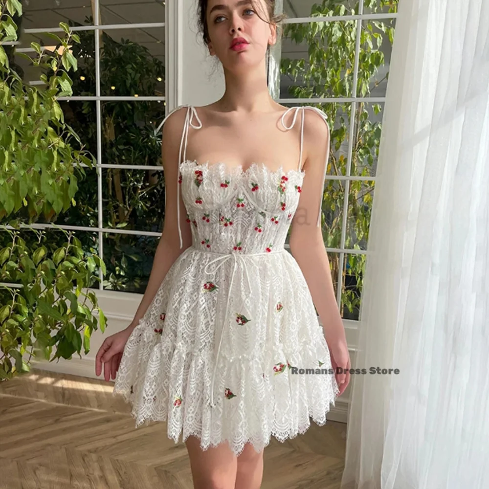 

Romans Lace Homecoming Dresses Spaghetti Straps Graduation Dress Short White Dresses Woman 2024 vestidos de graduación corto