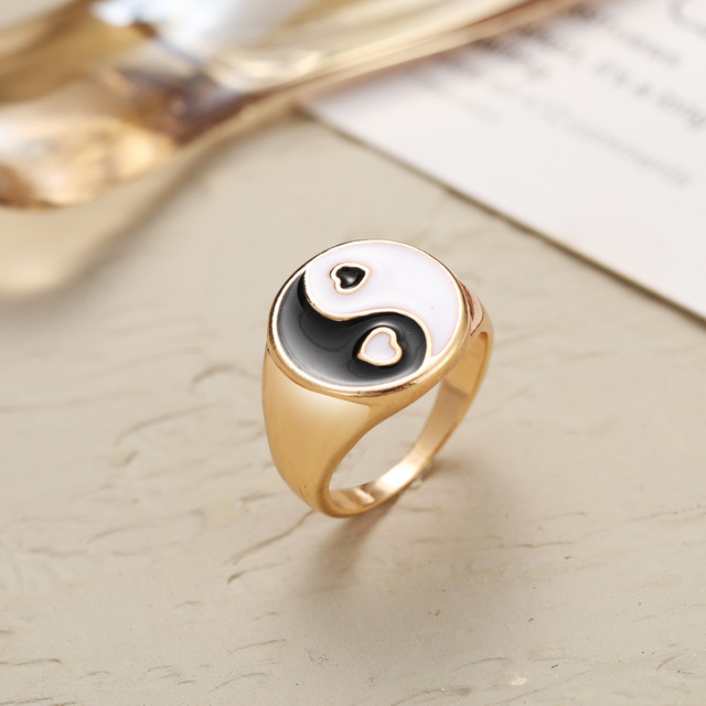New Fashion Small Daisy Tulip Summer Sweet Flower Ring Adjustable Personality Ring Party Jewelry Exquisite Gifts Wholesale