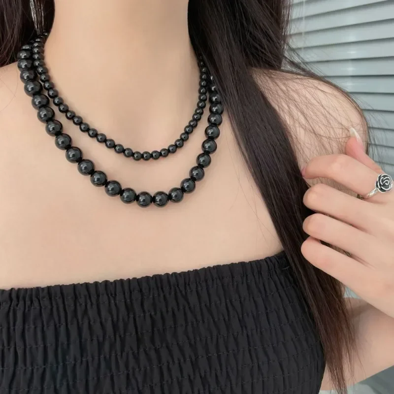 ちーちゃん様MONET 黒いビーズネックレスとイヤリングと赤ネックレスセット ネックレス レディース ピアス セット イヤリング ゴールド