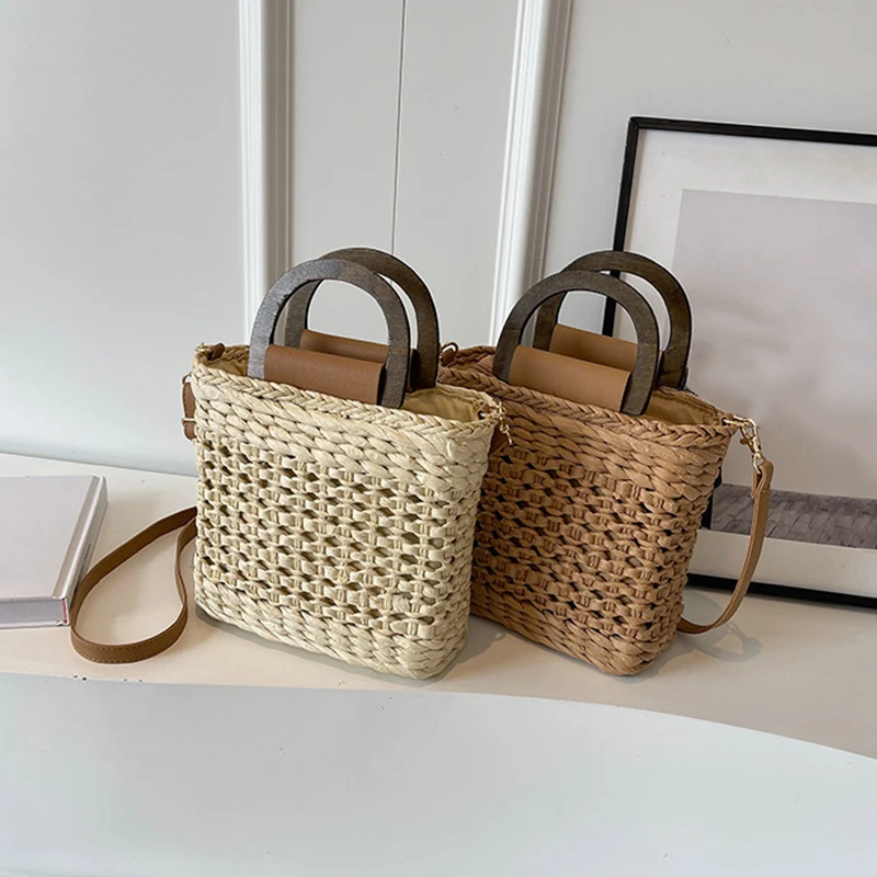 Straw Bags Summer Women Tote Bags Designer Handbags Purse Weave Drawstring Closure Wooden Handle Beach Shoulder Bag