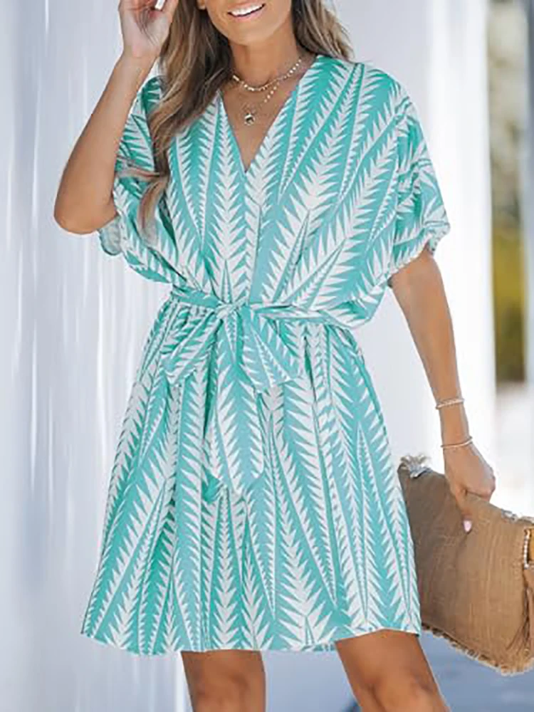 Women Summer Dresses Short Sleeve Coconut Tree Print Dresses A-line Skirt V Neck Casual Beach Dresses