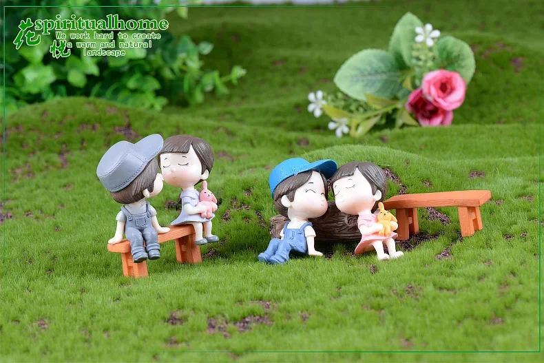 Sitting on The Bench Kissing Couple Wedding Doll Figurines Valentine's Day Gift Cartoon Boy Girl Doll Modern Home Decor 3pcs