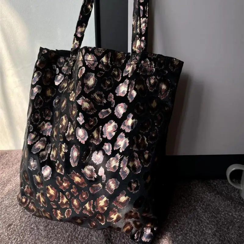 

2024 Light Luxury Gorgeous Velvet Hot Print Single Shoulder Women's Bag Evening Banquet Personalized Temperament Women Bag Trend