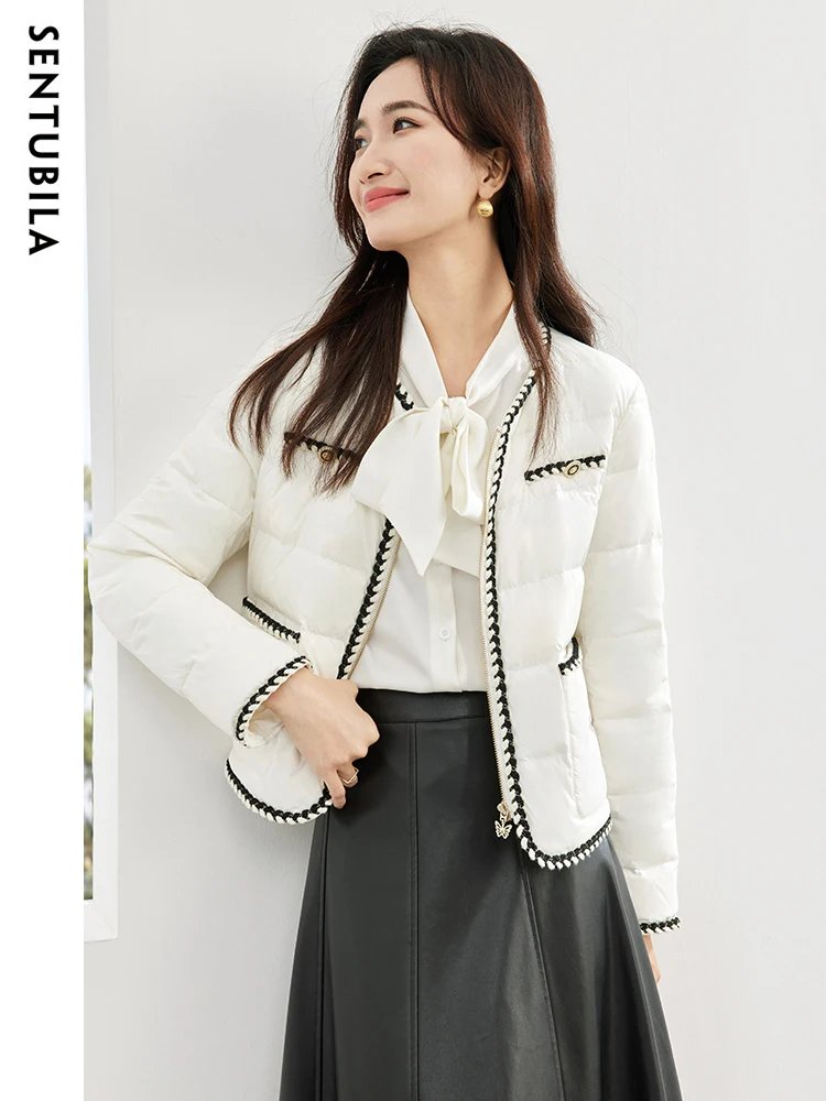 SENTUBILA Women's White Duck Down Coat 2023 Autumn Winter Simple Cropped O-Neck Fashion Zipper Down Jacket Office Lady W34Y49693