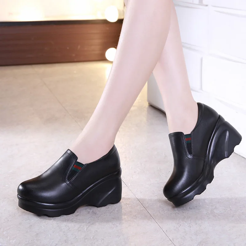 Small Size 32-43 Platform Heel Wedge Shoes Pumps Black Waterproof High Heels Ankle Boots Female Round Toe Fashion Casual Shoes