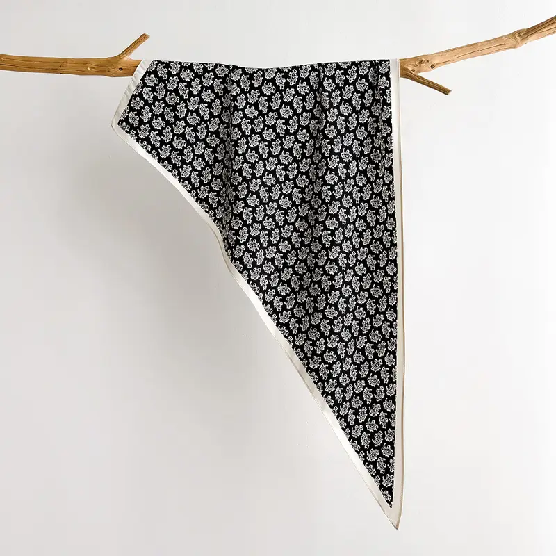 2026 Fashion Triangle Scarf for Women Hair Band Soft Neckerchief Vintage Hijab Stripe Print Headscarf Female Pashmina Bandana - Image 7