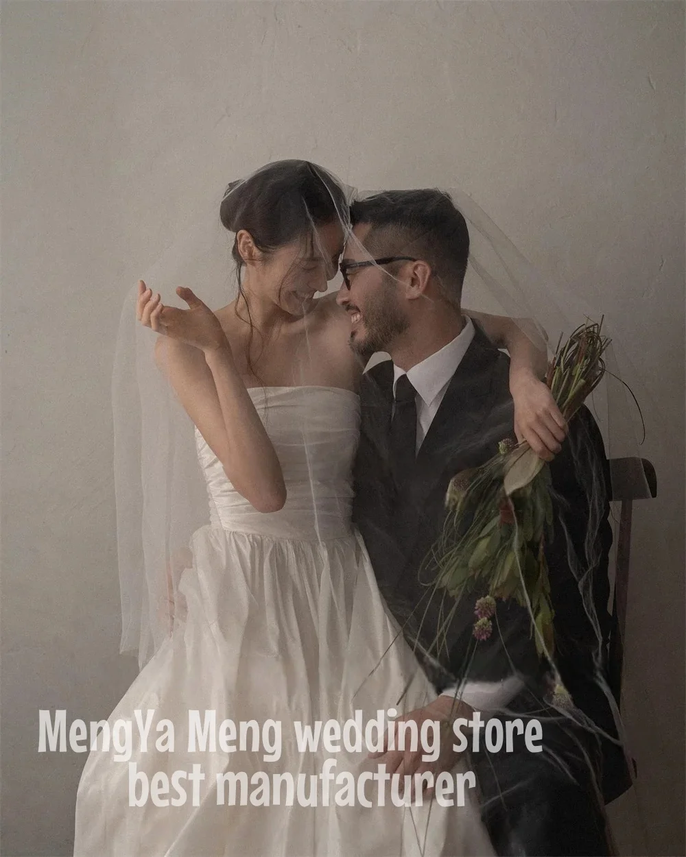Bowith Strapless A Line Korea Wedding Dresses Customized Pleats Taffeta Bridal Dress Backless Wedding Photos Shoot Bride Gown