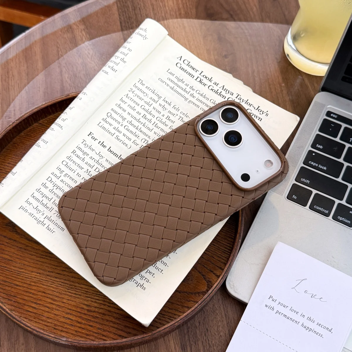 Breathable Shockproof Soft Silicone Mesh Phone Case with Woven Pattern