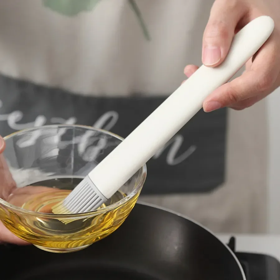 Onlycook 2Pcs Food Grade Silicone Basting Brushes High Temperature Resistance Portable Barbeque BBQ Cooking Baking Oil Tools