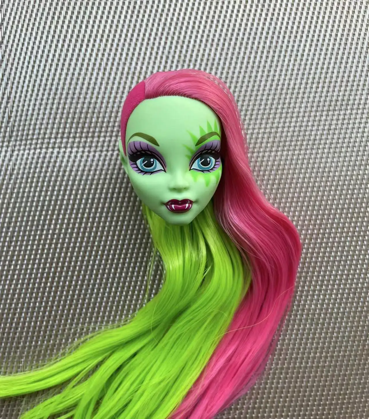 Rare Collection Monsters Doll Head Good Makeup Doll Head Girl