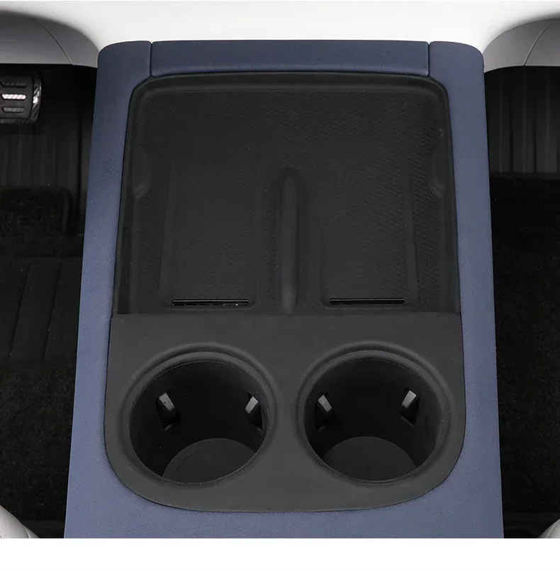 Car Central Control Silicone Wireless Charging Pad for Xpeng G6 2023 2024 2025 Anti-slip Water Cup Holder Insert Pad Accessories detail image 4