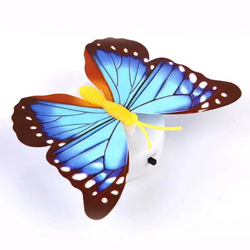 267858_no-logo_267858-1-09