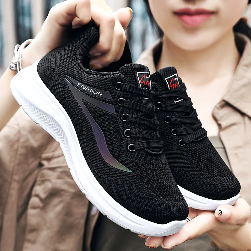 Unisex 2024 Spring New Women's Shoes Hot Selling Large Size Soft Sole Casual Sports Shoes for Women 2