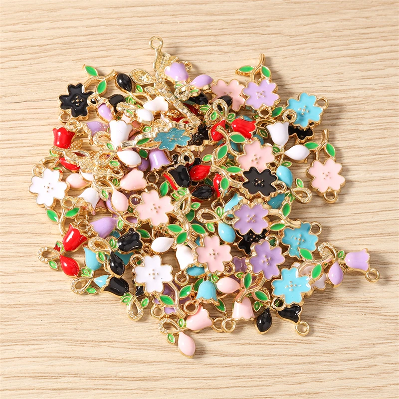 10 Stück Niedliche Bunte Emaille-Blumenanhänger für Schmuckherstellung, Ohrringe, Anhänger, Halsketten, Armbänder, DIY Handgemachtes Kunsthandwerk Zubehör