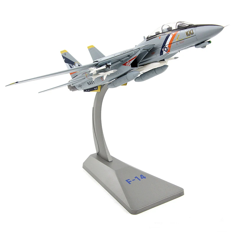 

Модель в масштабе 1: 72 из сплава и пластика для мужчин