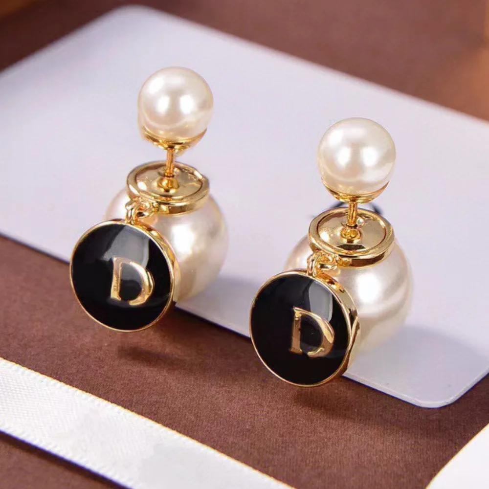 Luxury Earrings 2024 New Fashion Jewelry Correct Letter Design Classic Women's Jewelry High Quality Earrings Wedding Gift