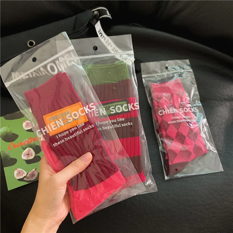 Frauen Frühling Antumn Baumwolle Farbe Lange Socken Mid-rohr Strümpfe Nette Rose Rot Haufen Haufen Socken Süße Stil für Mädchen Geschenk Kawaii – Detail 2