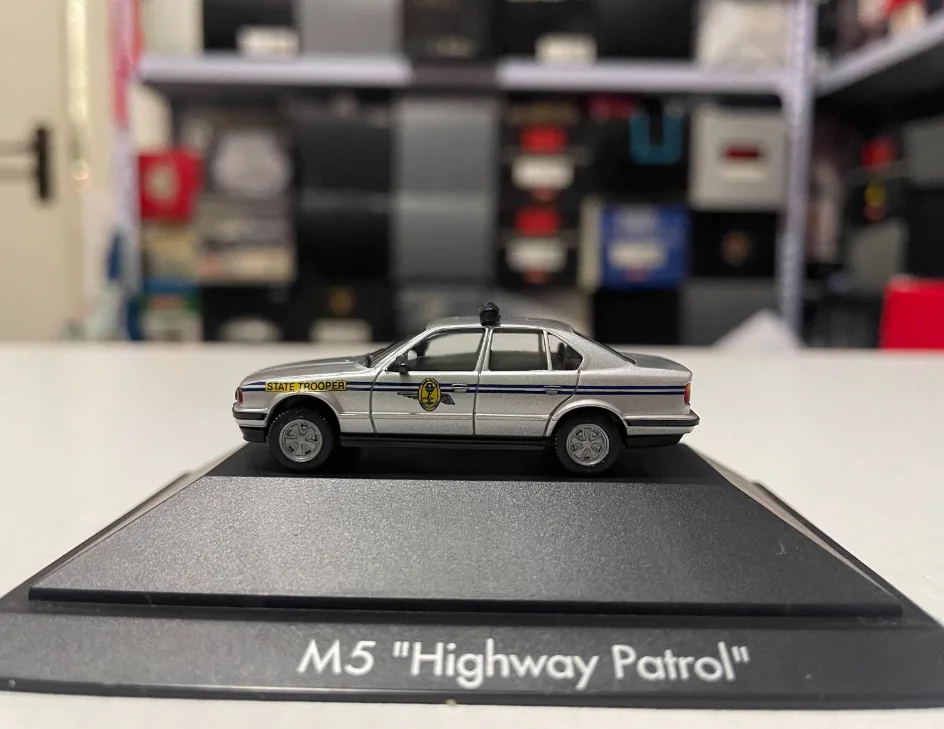 S4bab2390fbff4cfaa82b202c19620b60y