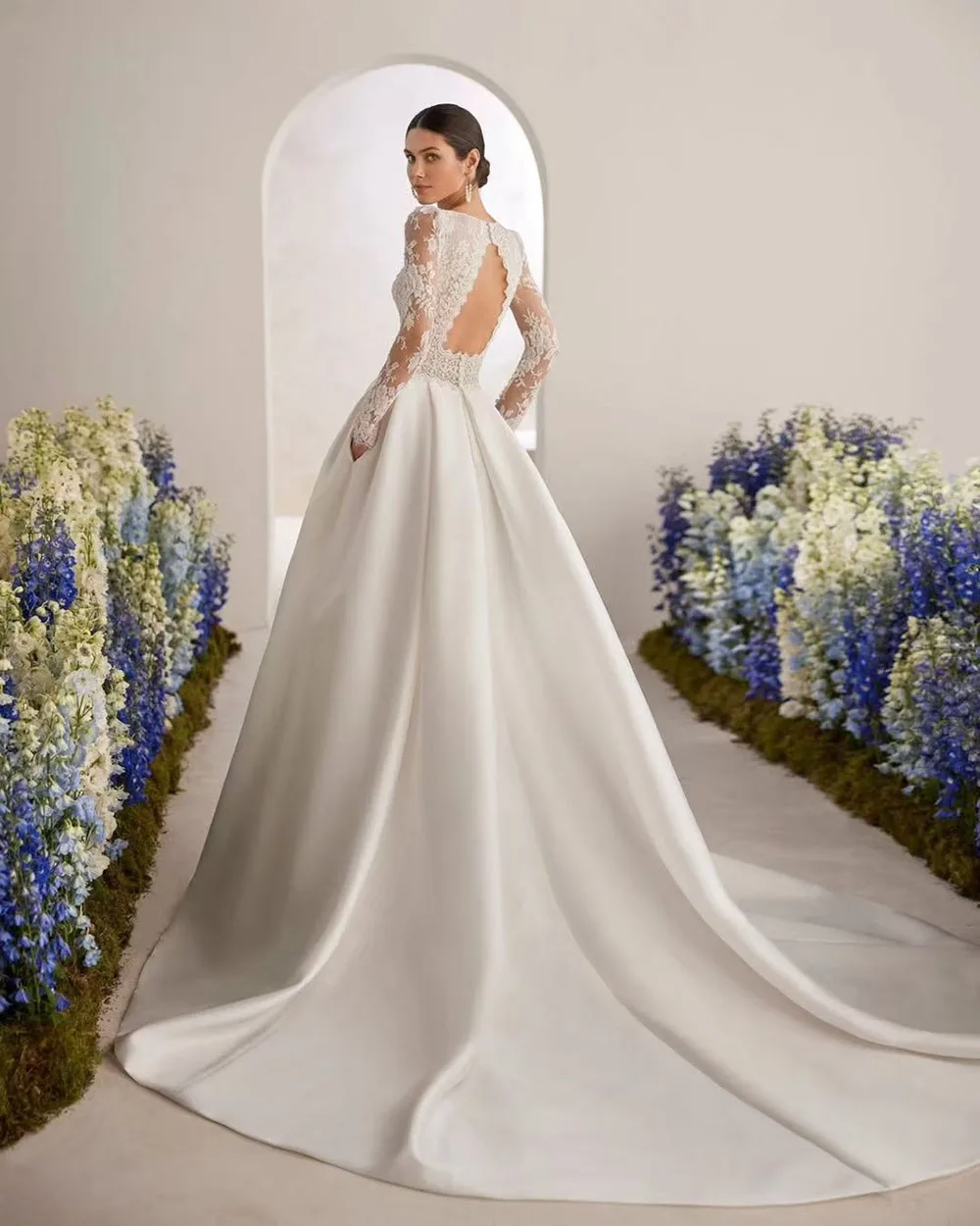 Modest Lace A-line Satin Wedding Dress 2025 Customized Pockets Open Back Long Sleeve Women Princess Brides Wedding Gown 2