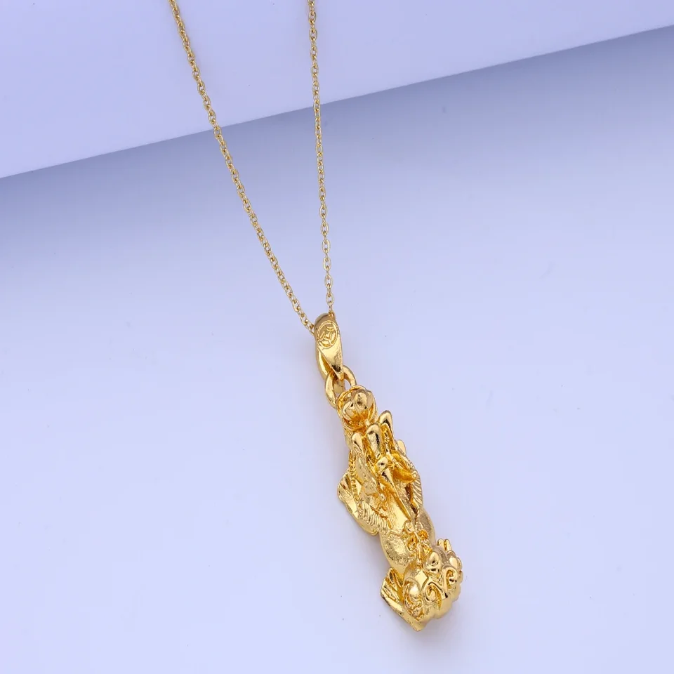 Unisex Stylish Temperament Pendant Necklace