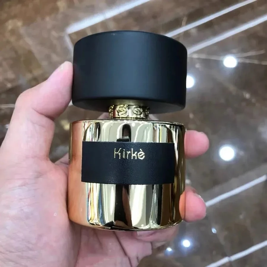 Profumo arab oud wood per donna e uomo fragranza lunga durata_voghion.com