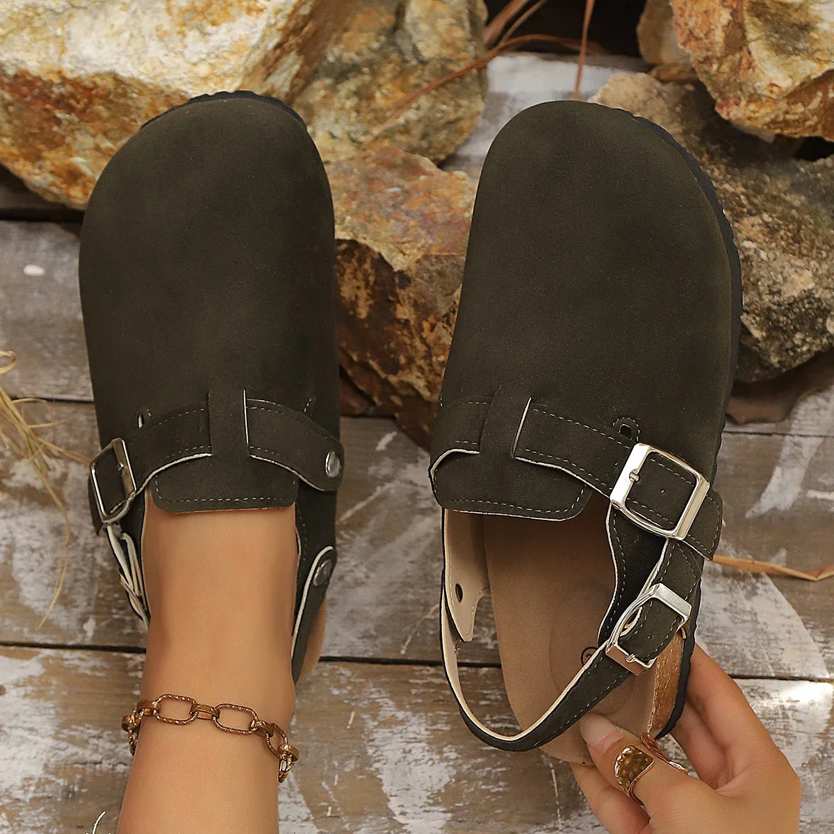 Women Closed Toe Flat Sandals Summer Lightweight Platform Shoes for Women Trend Casual Clogs Shoes Outdoor Flats Sandals Women