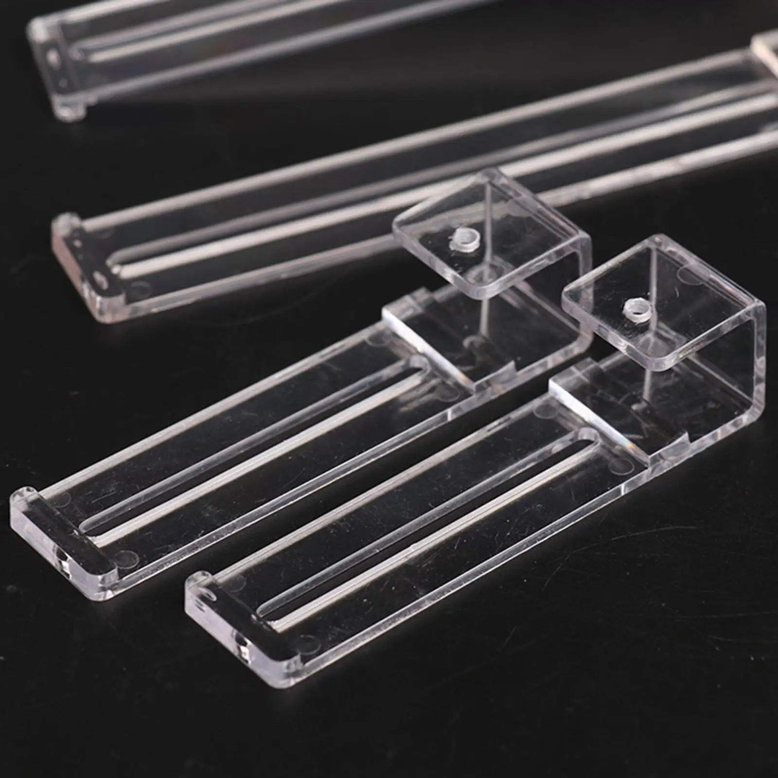 2Pcs Fish Breeding Box fish breeding box Hook Aquarium Isolation Box Hook for Baby Fishes