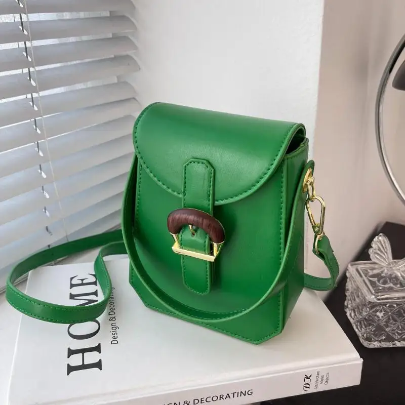 

Cute Candy Color Women's Mini Phone Bag PU Leather Shoulder Crossbody Bags for Women 2022 Vintage Lock Lady Purses and Handbags