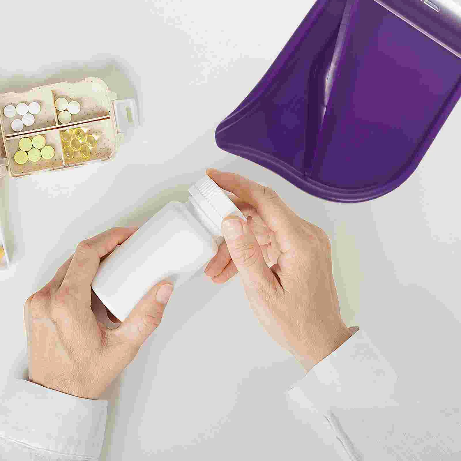 

1 Set Plastic Durable Pill Counting Tray Pill Dispenser Pill Counter with Spatula (Purple)