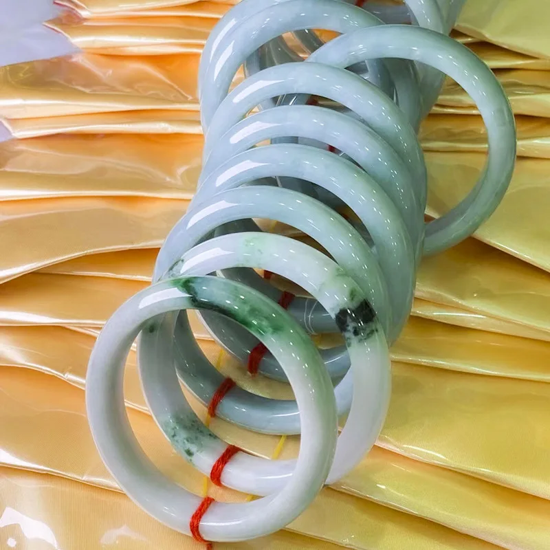 Myanmar Natural Emerald A Goods Bright Flying Green Imperial Concubine Circle Jade Bracciale Con Certificato