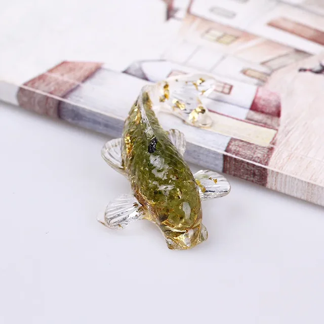 Beautiful Lucky Koi Fish Figurines Artificial Transparent Epoxy Resin Crystal Mini Fishes Desk Decoration Gift for Friend 6