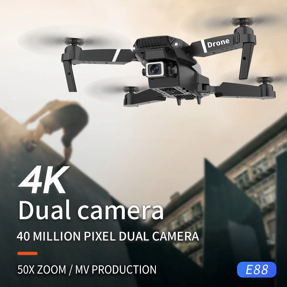 Drone E88 Pro 4K WIFI FPV pliable en vol avec caméra HD, maintenant son altitude