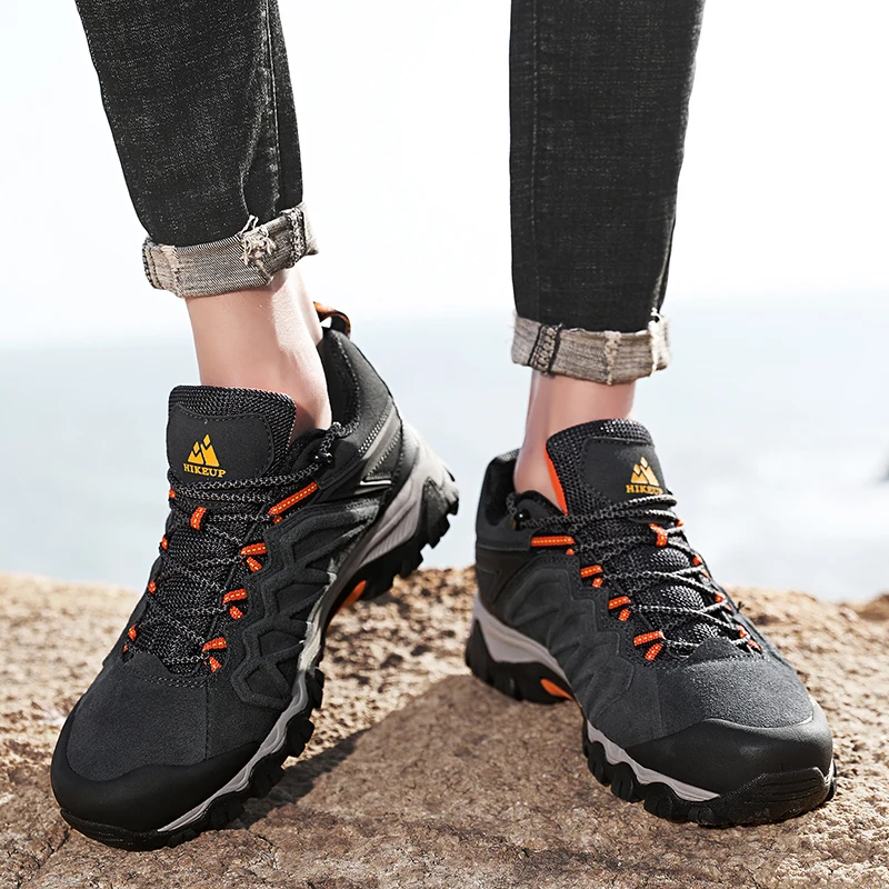 HIKEUP Magas légnyomású levegő minőségű bőrből Gyalogtúra cipők Állóképes kültéri Sportág férfiak trekking bőrből cipők lace-up Hegymászás Vadászat Surranó