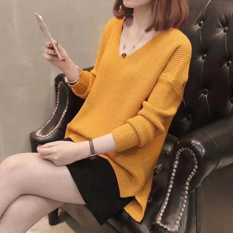 Рисунок 2 - Женский пуловер на осень и зиму