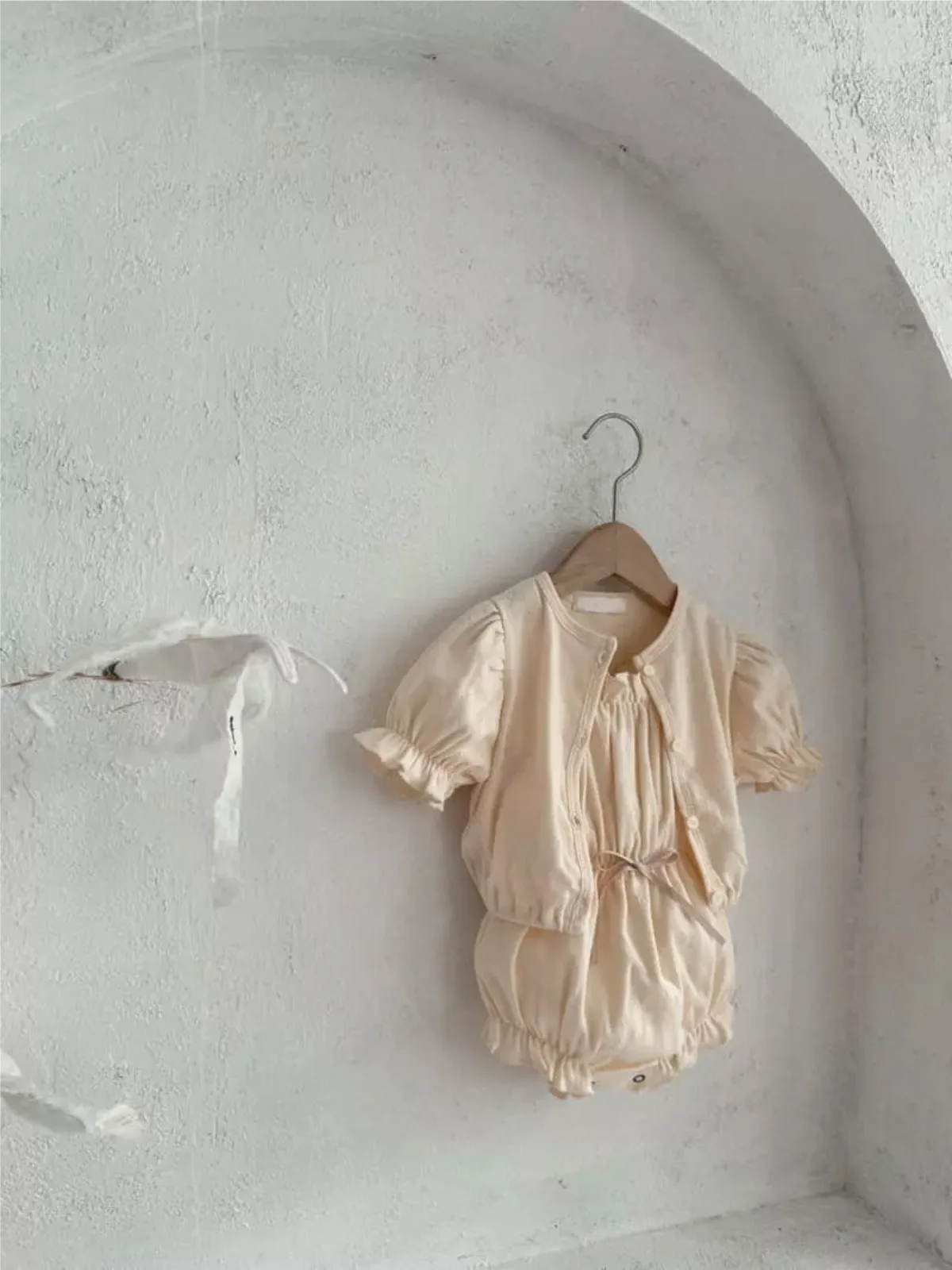 Рисунок 5 - Комбинезон на бретельках для младенцев