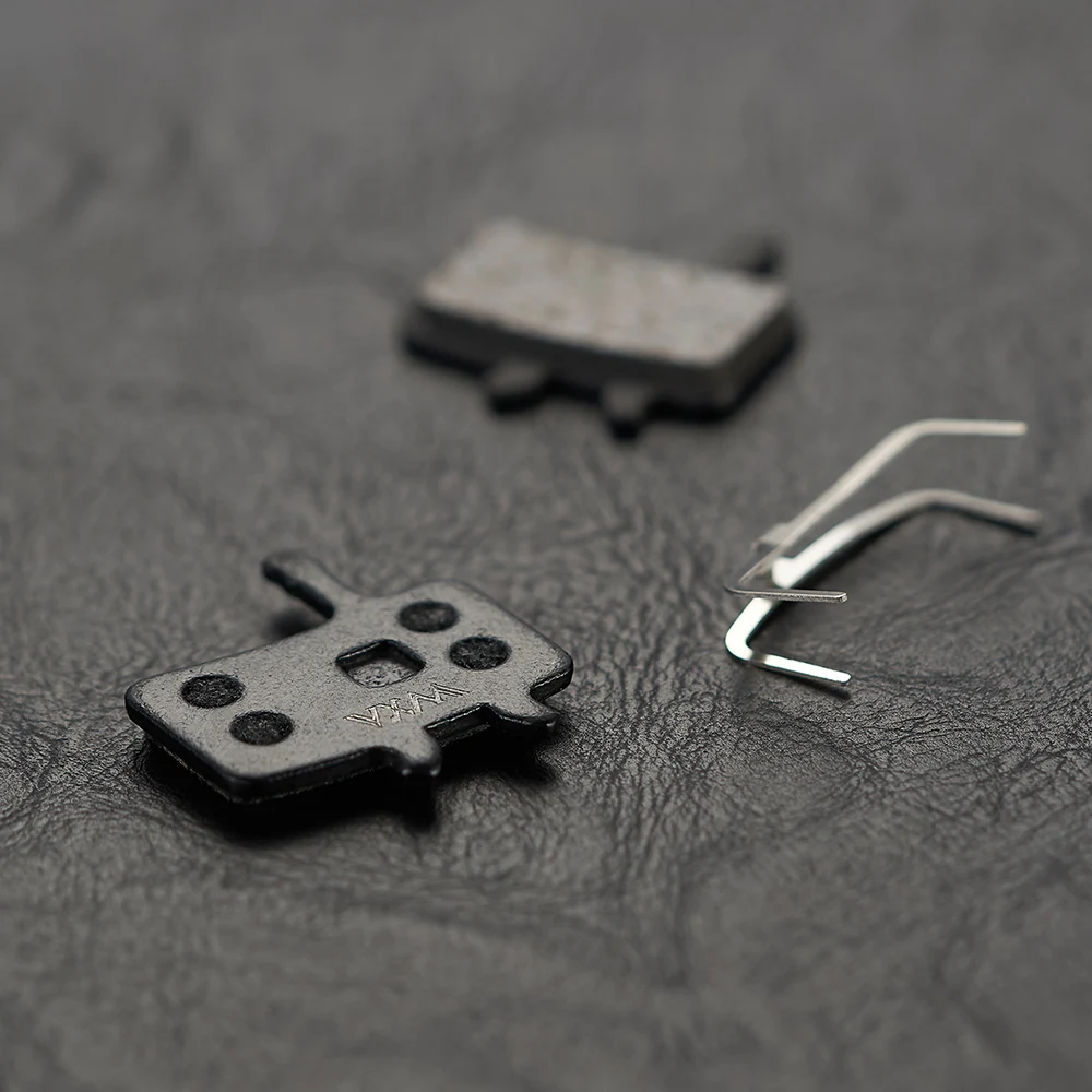 2 Paia Pastiglie Freno A Disco Bici – Semi-Metalliche In Resina, 4mm, Per Shimano/SRAM/Avid/Hayes