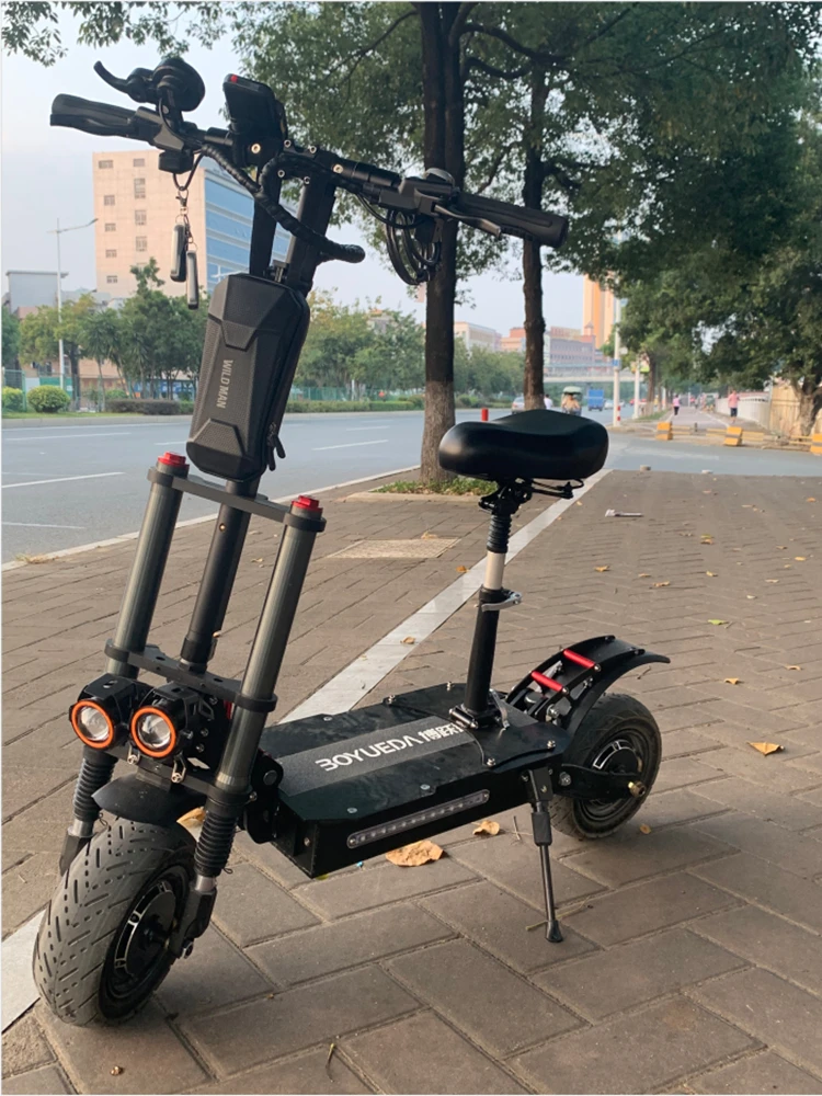 

Off-road Electric Scooter Adult with Seat Dual Motor 60V 5600W 85km/h 11Inch 90-120KM Range E Scooter