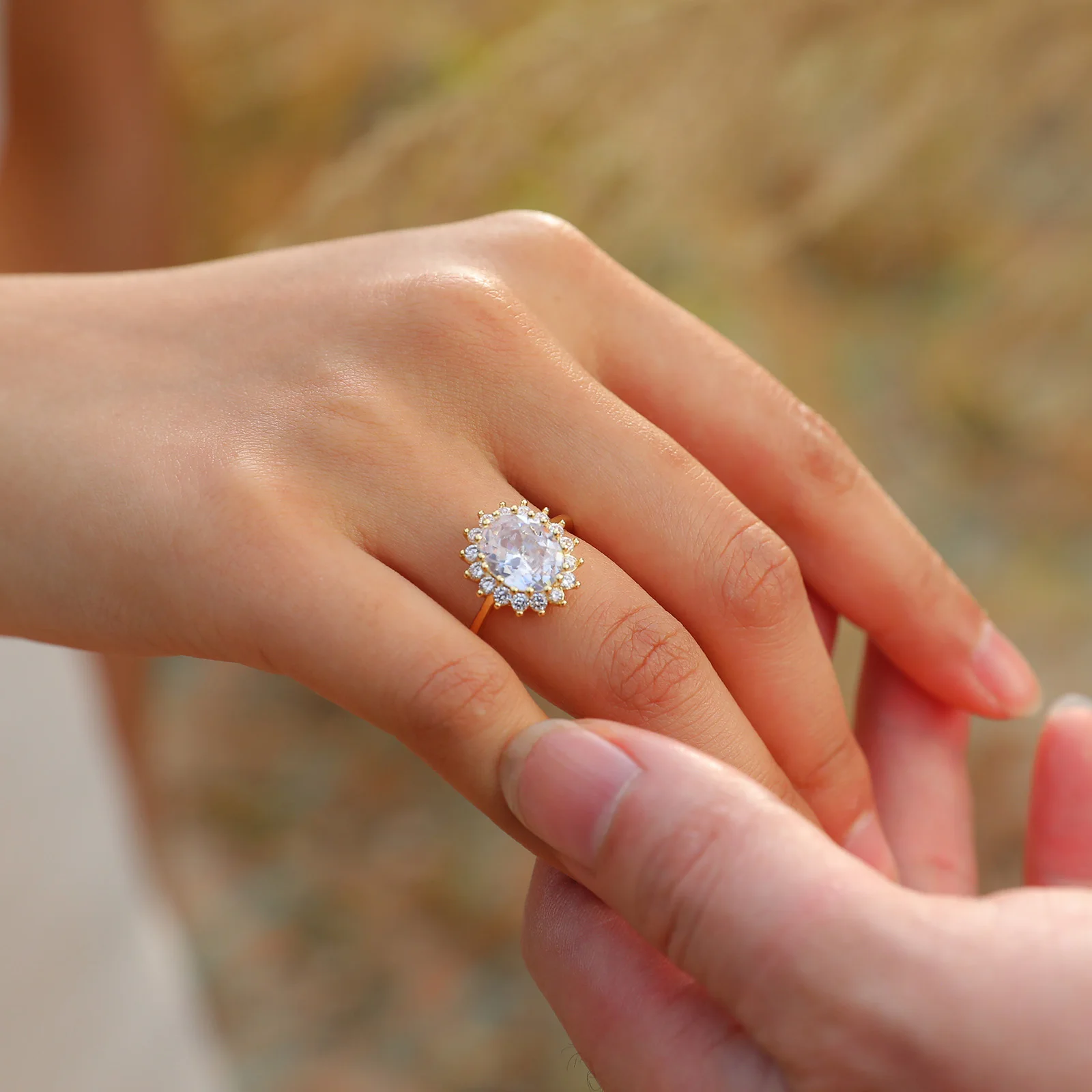 Zircon rings Crystal rings Stackable rings Cubic Zirconia Sunflower Ring Wedding Brand Stackable Statement Jewelry for Women