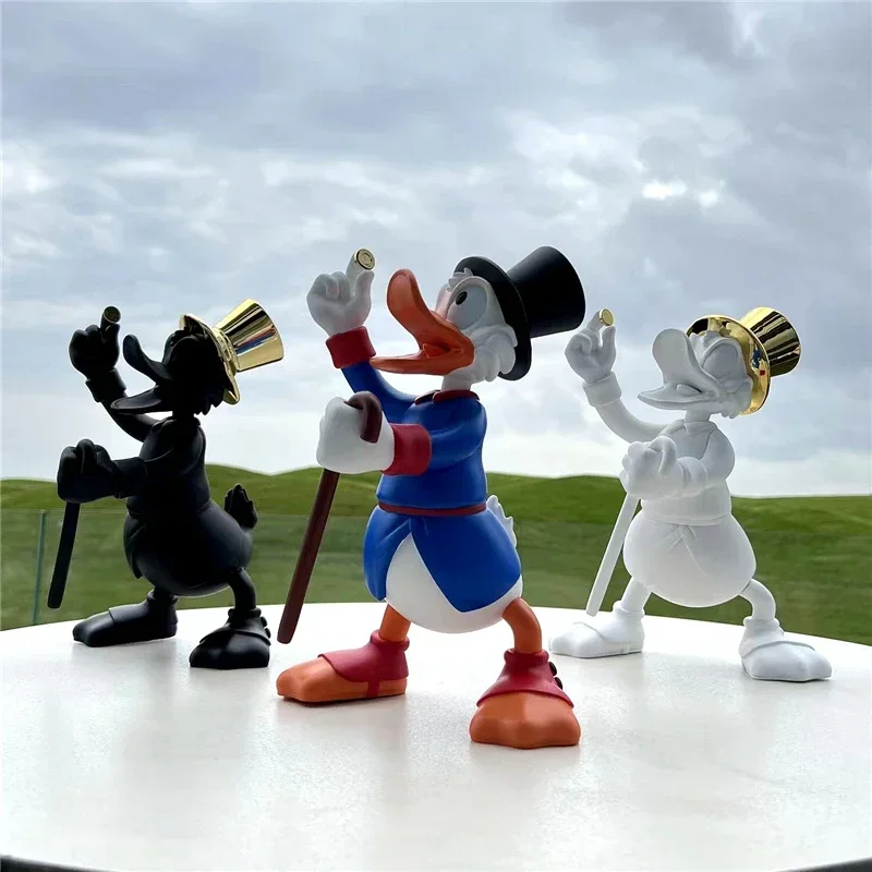 30Cm Disney Anime Donald Duck Figure Cartoon Statue Large Resin Home Decor Ornamento Action Figurine Regalo Di Natale Giocattolo Per Bambini